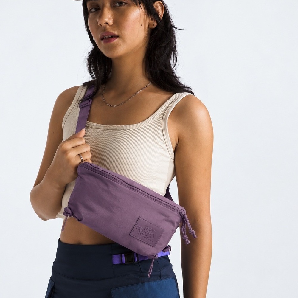 THE NORTH FACE W NEVER STOP LUMBAR GRAPEMIST NN2PQ83C CROSS BAG EUC